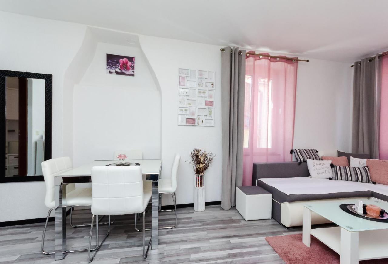 Apartment Mare Върсар Екстериор снимка