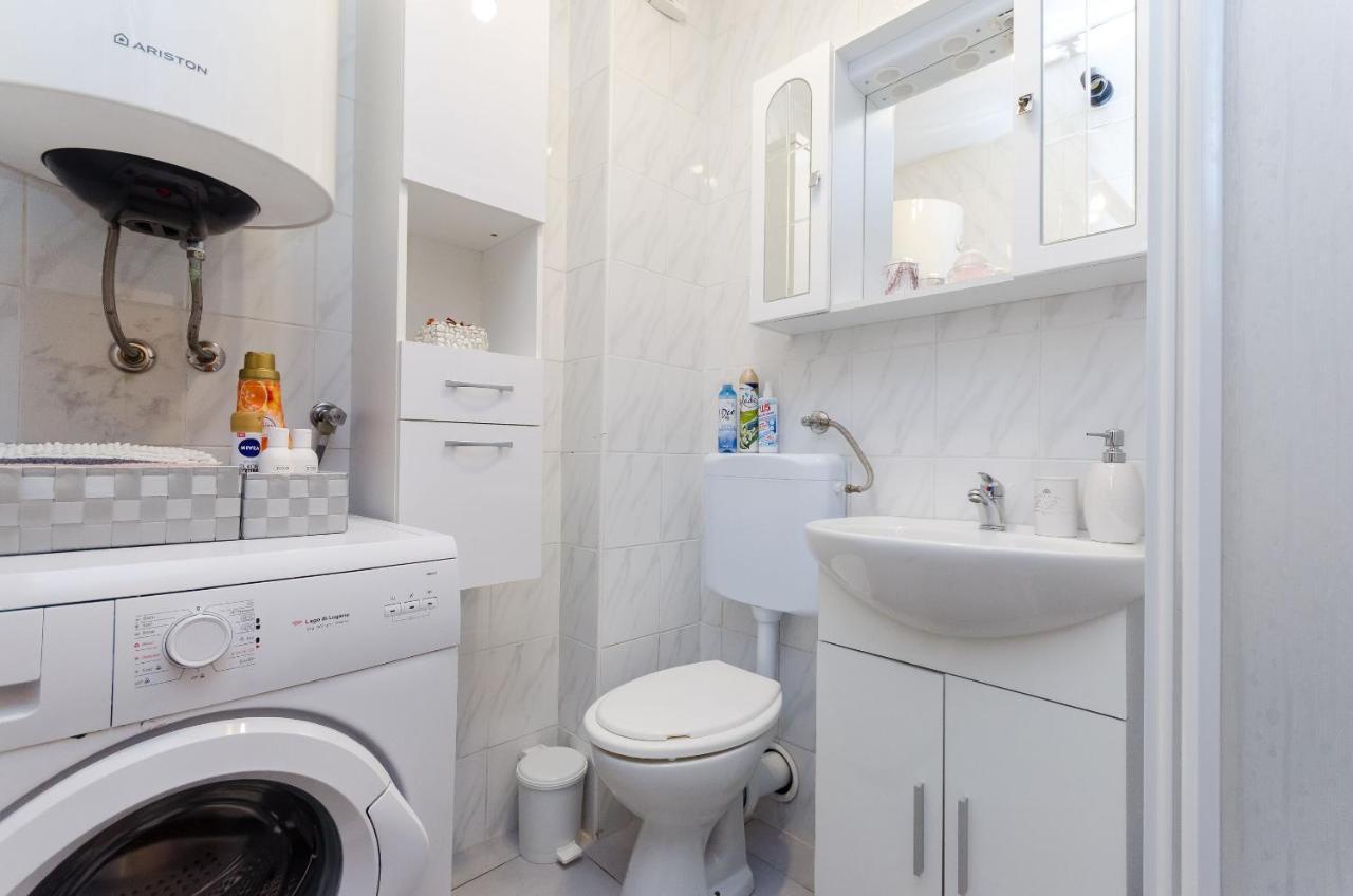 Apartment Mare Върсар Екстериор снимка